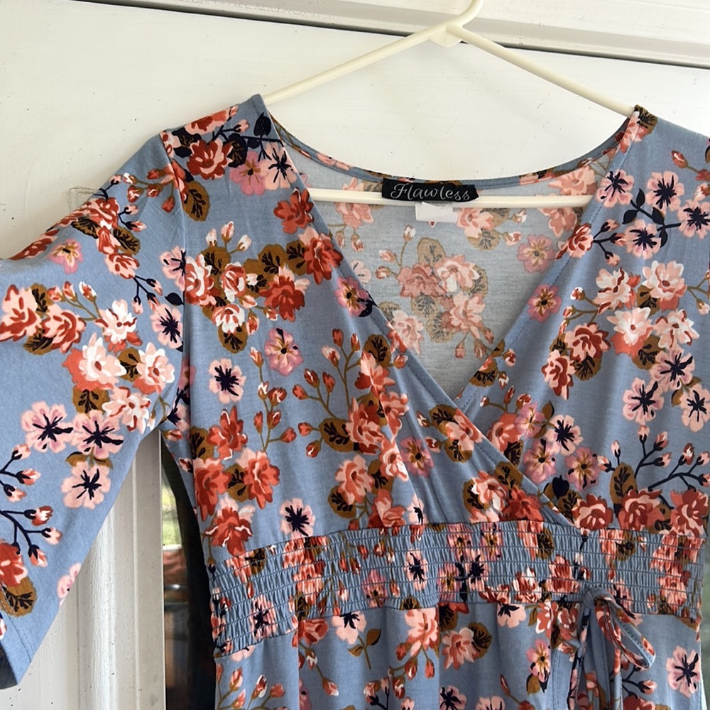 NWOT Flawless maxi dress